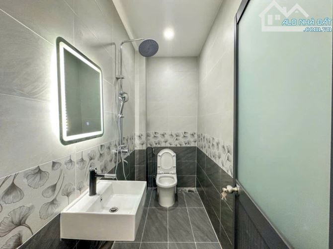 🏡 BÁN NHÀ TRỆT 3 P.NGỦ _ SỔ HỒNG RIÊNG _ DT 76m2, GIÁ 3.99 TỶ _ ĐƯỜNG HUỲNH TẤN PHÁT.  🍀