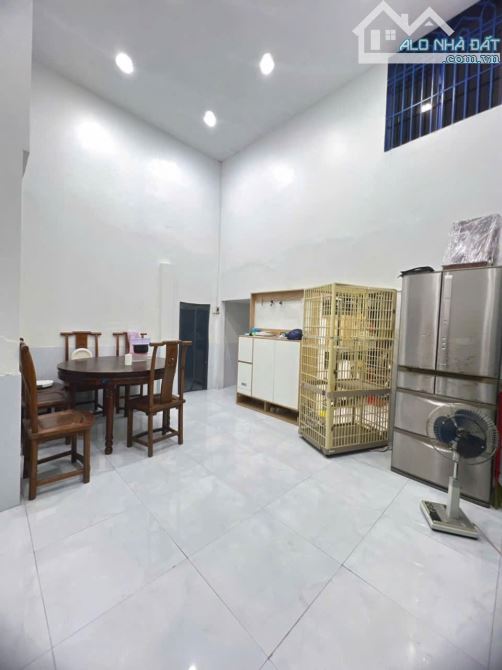 🏡 BÁN NHÀ TRỆT LẦU 3 P.NGỦ _ SỔ HỒNG RIÊNG _ DT 74M2, GIÁ 4.39 TỶ _ CẠNH BÊN SIÊU THỊ COO