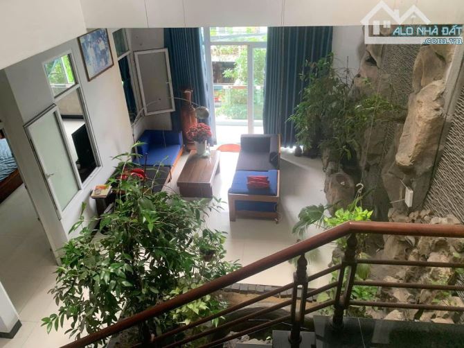 MẶT TIỀN KINH DOANH CỰC VIP- PHỐ HẢI CHÂU- DIỆN TÍCH LỚN 123M2- NGANG GẦN 10M CHỈ 21,X TỶ