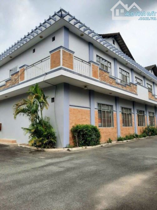 NHÀ XƯỞNG CHUYÊN NGÀNH MAY MẶC – MẶT TIỀN TỈNH LỘ 15, PHÚ HOÀ ĐÔNG, CỦ CHI