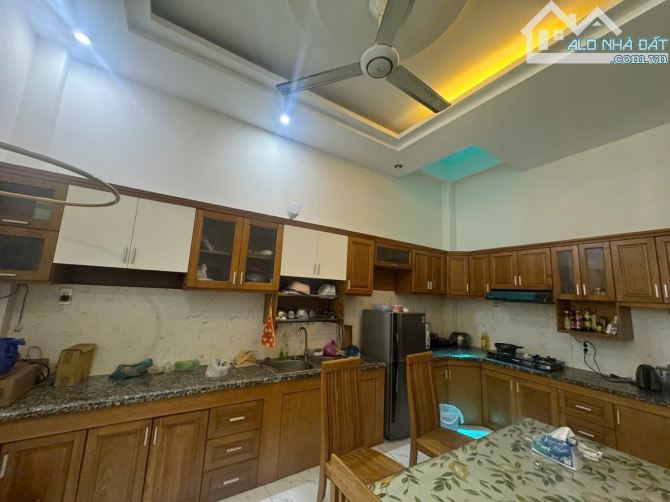 MẶT TIỀN KINH DOANH PHƯỜNG TÂN QUÝ - AEON MALL TÂN PHÚ - 60M2 - 4 TẦNG