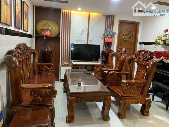 🔥NHÀ ĐẸP 4 TẦNG – LÀNG TĂNG PHÚ – FULL NỘI THẤT CAO CẤP NHỈNH 7.5tỷ