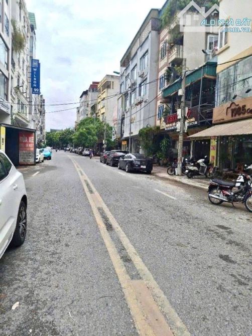 BÁN TOÀ NHÀ MẶT PHỐ TRUNG PHỤNG, XÃ ĐÀN - 86M x 7T THANG MÁY - MT 5.4M - KINH DOANH