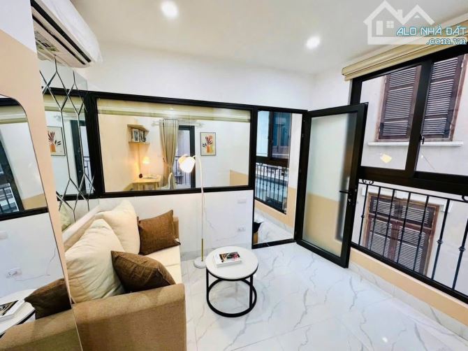 BÁN TÒA CHDV ĐỘI CẤN, BA ĐÌNH - LÔ GÓC 91M x 8T THANG MÁY - DÒNG TIỀN 2.1 TỶ/NĂM