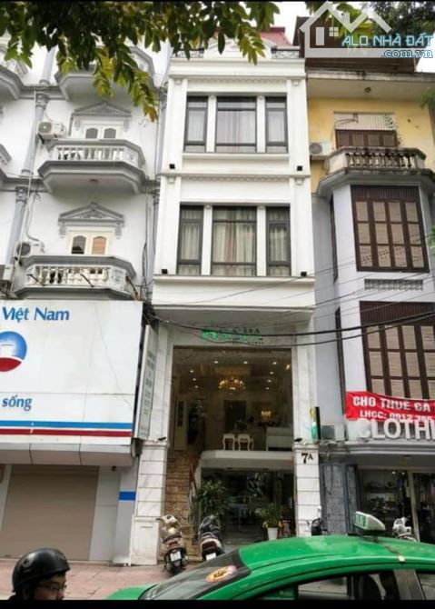 NHÀ MẶT PHỐ NGUYỄN CHÍ THANH GIÁ 14.6 TỶ. DT 38M2, 4 TẦNG, MT 4.4M. CHO THUÊ 35TR/THÁNG