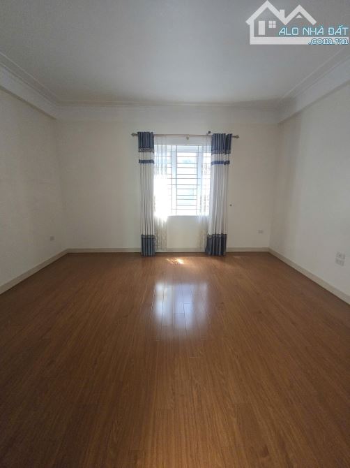 Cho thuê liền kề An Hưng , 83 m2 x 4 Tầng, Nhà Hoàn thiện đẹp, giá chỉ 25 tr/tháng - 10