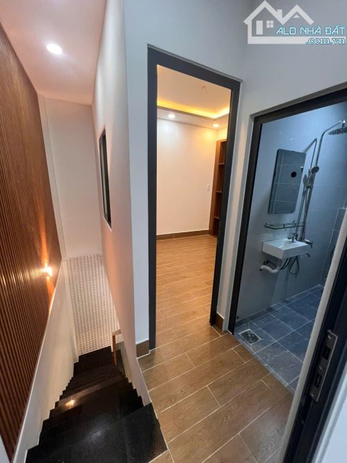 LẠC LONG QUÂN TÂN BÌNH - 31M2 - MỚI 2 LẦU 2PN 2WC HẺM 3M - CHỈ 4.35 TỶ - 10