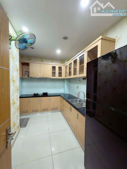 Bán căn hộ 102m2 có sổ hồng chung cư HimLam đường Hậu Giang phường 11 quận 6 - 10