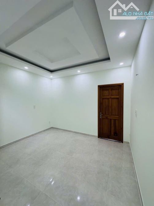 KHU PHÂN LÔ HƯƠNG LỘ 2 - NHÀ MỚI 3 TẦNG - ĐƯỜNG NHỰA 6M - 11