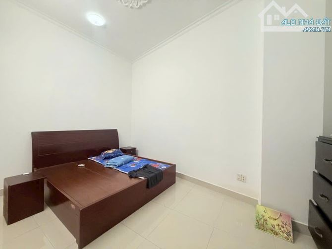BÁN NHÀ 70M² (5x14) – 4 TẦNG – NGAY NGÃ TƯ HÀNG XANH – HXH 7 CHỖ – GIÁ CHỈ 12.x TỶ - 11