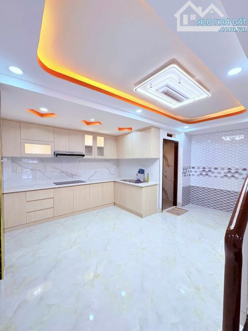MẶT TIỀN VIP TRẦN VĂN QUANG - Q TÂN BÌNH - Ngang gần 6M hiếm. - 11