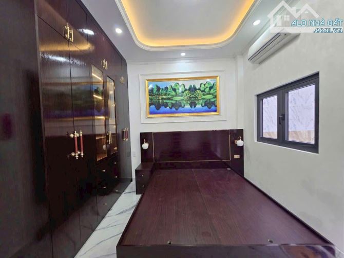 Bán nhà hẻm xe hơi 1806 Huỳnh Tấn Phát. Đt 4x18m. 2 tầng. St. Giá 6.3 tỷ - 11