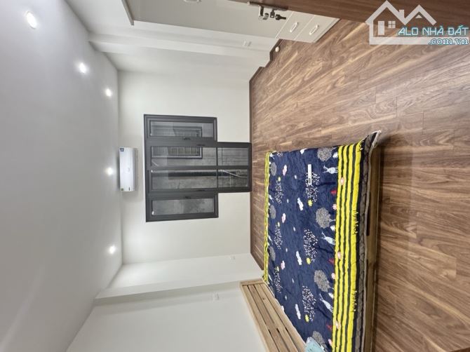 35m2 x 5 Tầng , Thanh Nhàn , Mặt Tiền 4m1 , Gần Ô Tô , Ngõ Rộng Thoáng Sáng - 1