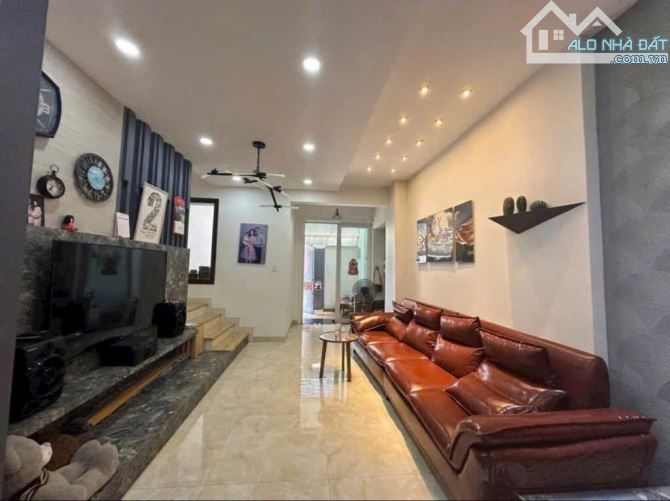 Bán gấp nhà mặt tiền HÀN MẶC TỬ, 3 tầng, 74m2, trung tâm TP, giá đầu tư ! - 1