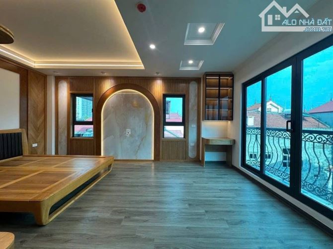 Bán nhà mặt phố vũ tông phan diện tích 45m mặt tiền 7,3 m - 1