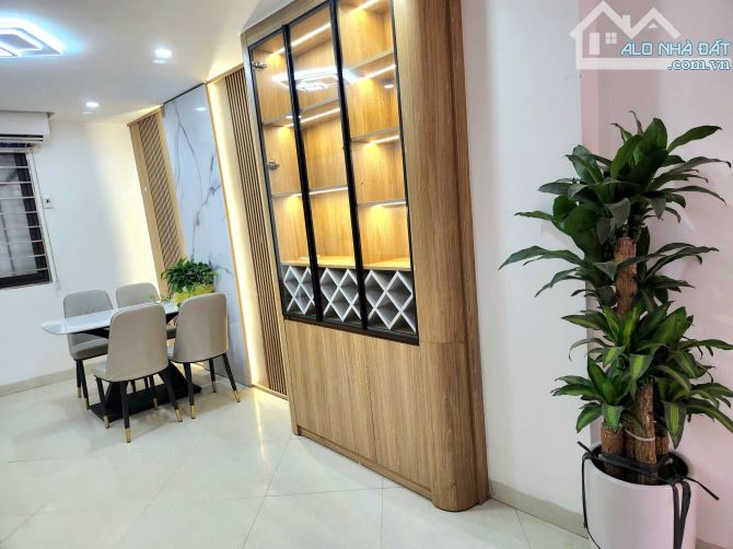Cho thuê nhà nguyên căn mới kinh kong ngõ 73 Bằng Liệt, 33m2 x 4 tầng, 4 ngủ, 13.5 Triệu - 1