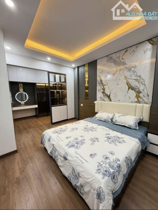 Nhà đẹp Cổ Nhuế – 42m² – 5T – Ô Tô qua – Full Nội Thất – 8 Tỷ - 1