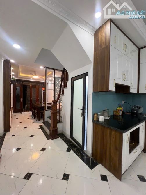 Trung tâm Đống Đa 40m2 - 5 tầng mới đẹp - 1