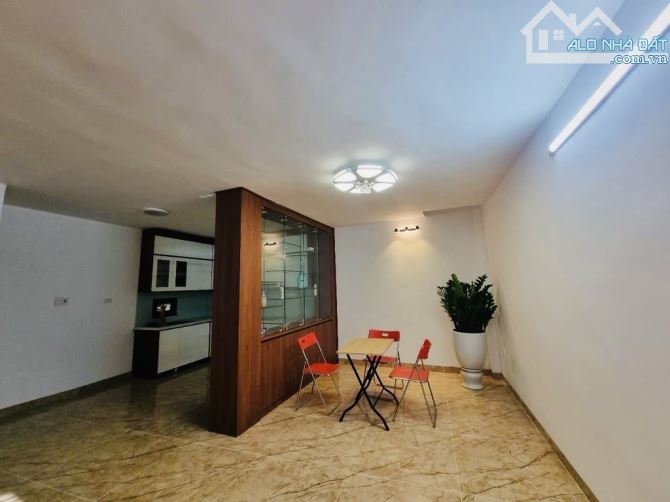 💥LÔ GÓC TRẦN CUNG-DT 38m2-5 TẦNG Ở CHO THUÊ- MT trên 6m-30M RA MẶT PHỐ-9.X TỶ - 1