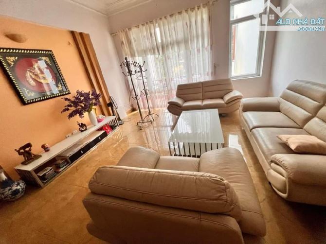 BÁN NHÀ PHỐ -NGUYỄN KHOÁI -QUẬN HAI BÀ TRƯNG -Ô TÔ -KINH DOANH -110 m2-4 TẦNG -MT-4 m8 - 1