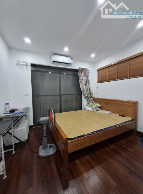 Bán Nhà Đông Thắng, Đức Thắng, Bác Từ Liêm, Lô Góc, 5 Tầng Dân Xây, 30m2, Giá 5.95 Tỷ TL - 1