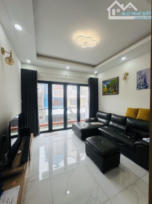 NHÀ PHAN HUY ÍCH GÒ VẤP, 4 TẦNG - 50M2 - FULL NỘI THẤT - HXH 6M - 6.X TỶ THƯƠNG LƯỢNG - 1