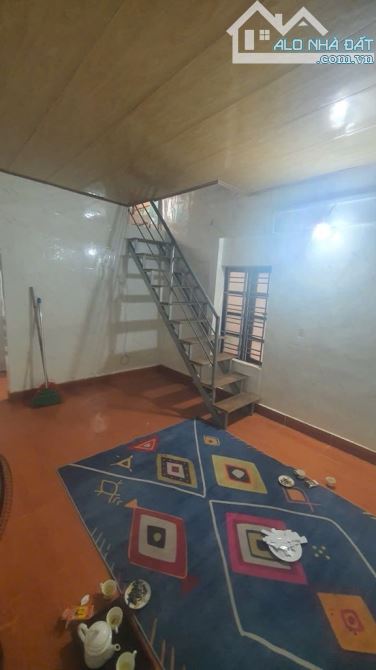 BÁN NHÀ NGUYỄN VĂN CỪ. Ô TÔ. MT RỘNG. HIẾM. 4.35 TỶ - 1