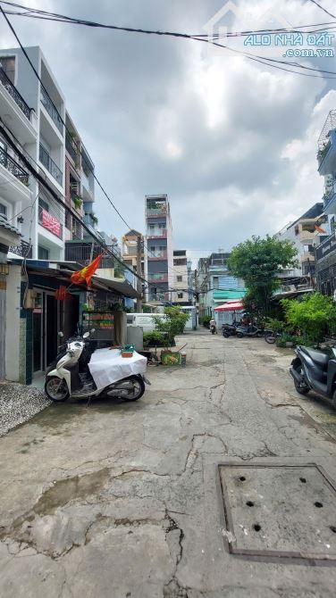 HẺM 8M - 7 TẦNG HOÀN CÔNG - GẦN 55m2 - SÁT TRẦN HƯNG ĐẠO Q.5 - SỔ VUÔNG - 16 TỶ - 1