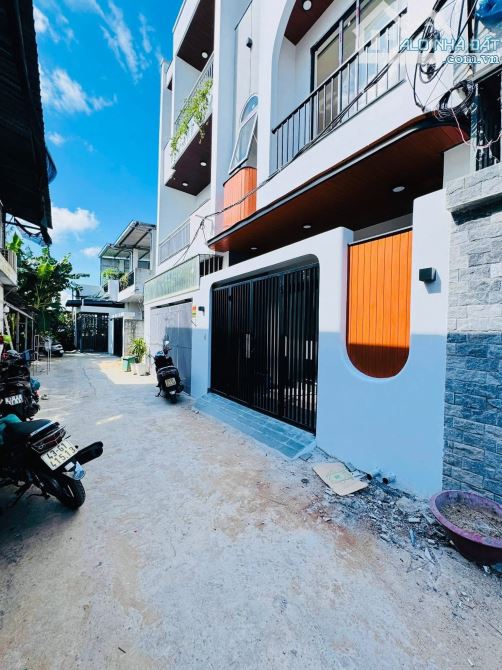 Bán nhà 3 tầng kiệt ô tô 5m Tôn Đản 1014/ô tô vô tới nhà - 1