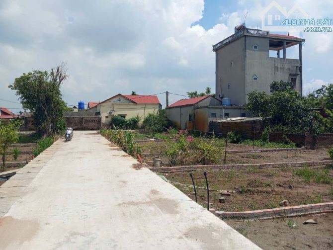 Tân Bình Chung Trính - Hiếm - Đường thông bàn cờ - Ô tô 7 chỗ - 1