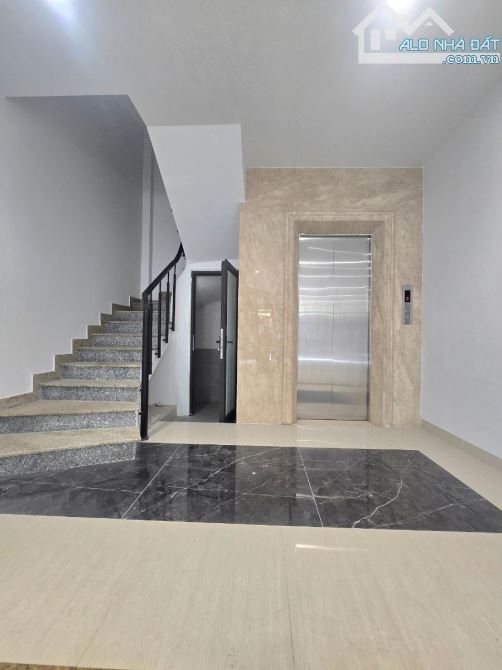 BÁN NHÀ PHÂN LÔ YÊN NGHĨA - HÀ ĐÔNG - VỈA HÈ - 2 Ô TÔ TRÁNH - 50M X 7 TẦNG - MT 4M - 1