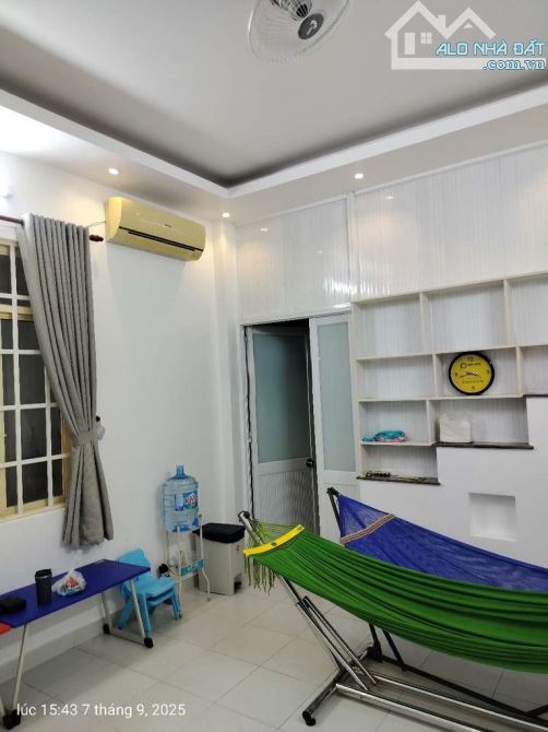Nhà Cho Thuê Nguyên Căn Hẻm Trần Văn Đang - 1