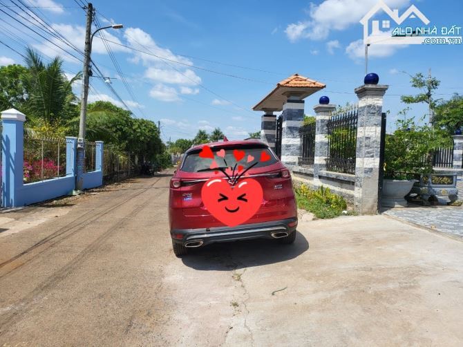 NGỘP NẶNG! BÁN 2 CĂN NHÀ TUYỆT ĐẸP TRUNG TÂM SUỐI NGHỆ, CÁCH SÂN GOLF CHÂU ĐỨC CHỈ 10 PHÚT - 1