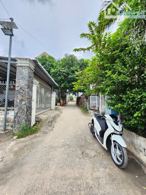 3,2Tỷ TL🔥Bán 175,9m2 Nhà Cấp 4 Mặt Tiền đường Hưng Định 22 p.Hưng Định, Tp.Thuận An - 1