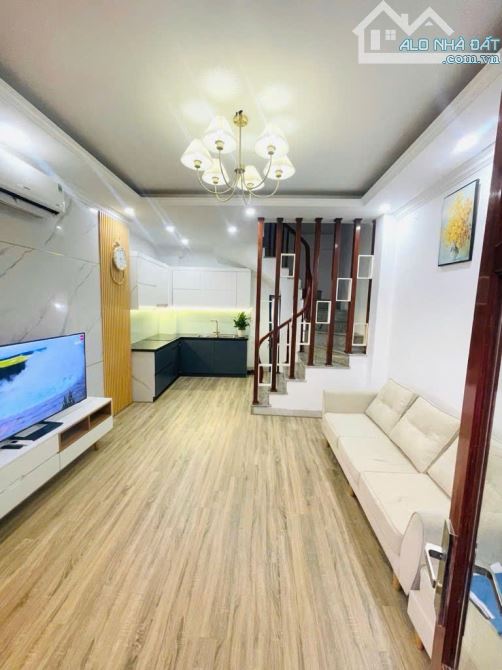 PHƯƠNG CANH - NHÀ ĐẸP - FULL NT - Ô TÔ ĐỖ CỔNG - 35M2*5T - CHỈ NHỈNH 6  TỶ - 1