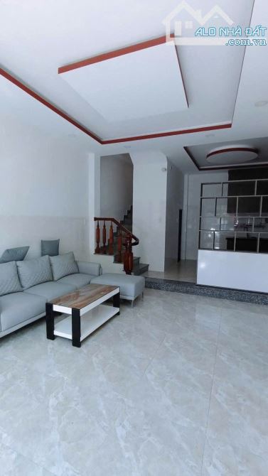 Bán nhà 3 tầng đúc hẻm Hải Đức - P.Phương Sơn giá 2.660 tỷ - 1