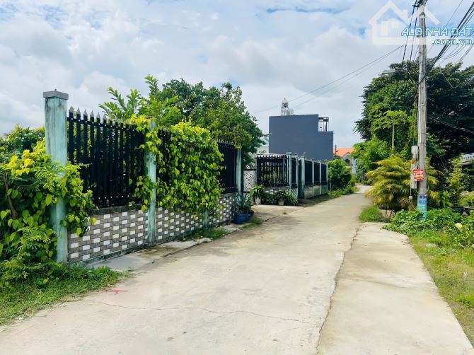 CHỈ 950TR CHO LÔ ĐẤT 5X19 NGAY GẦN TRẠM THU PHÍ BỬU LONG  SỔ RIÊNG ,FULL THỔ CƯ - 1