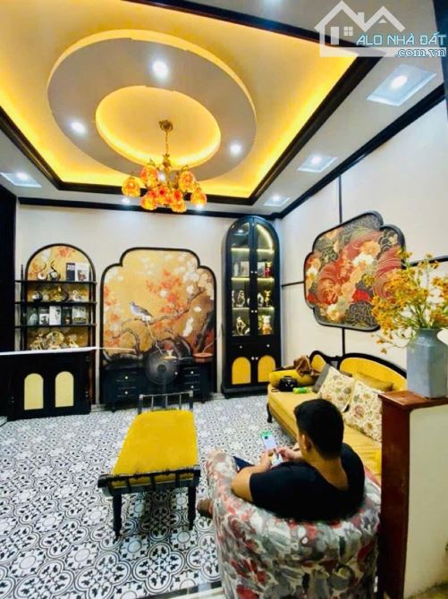 🌸NHÀ 5 TẦNG PHỐ ĐỊNH CÔNG – 40m2 – MẶT TIỀN BỀ THẾ 5M – Ô TÔ ĐỖ CỬA – Thanh Xuân🌸 - 1