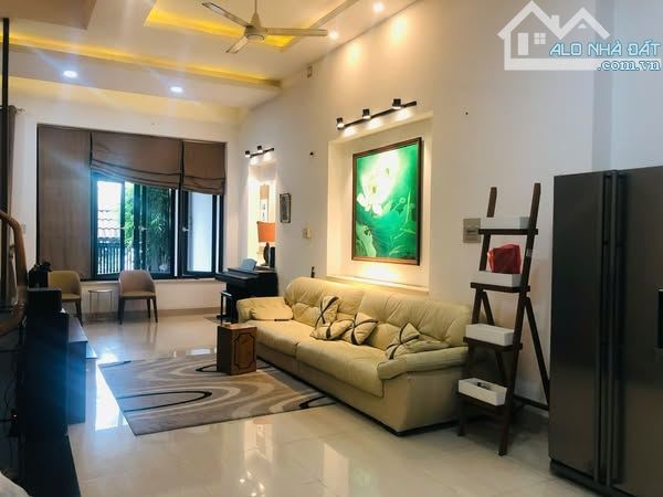 Cần Tiền bán gấp căn nhà sát Trần Não 100m2 ,3 lầu ST Nhỉnh 2x tỷ - 1