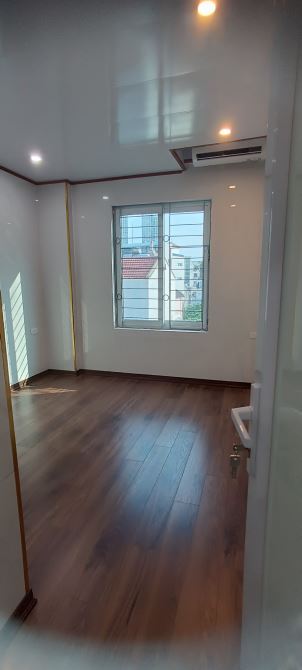 Chính chủ bán căn Chung cư TÂY HỒ 50M.2PN 2 WC.SỔ ĐỎ CC.GIÁ:2.5 TỶ - 1