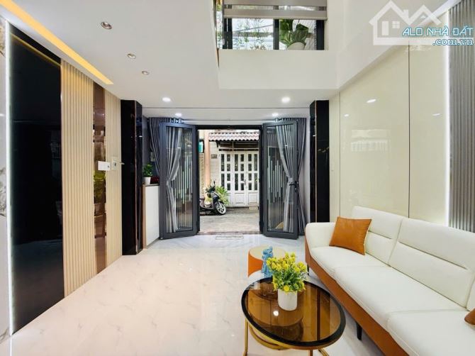 Bán nhà 42m 3.5  x 1 3  5tầng giá 5.75 tỷ p8 gò vấp - 1