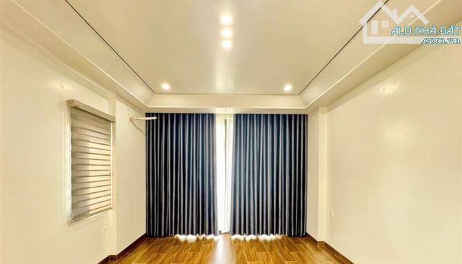 Bán nhà Tuyến 2 Lê Hồng Phong,  Đằng Lâm, Hải An,  5 tầng, 70m2, 13,5 tỷ. - 1
