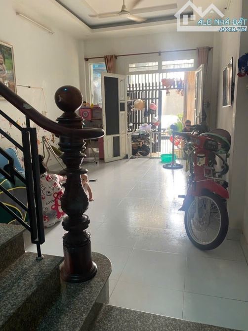 🏡 HÀNG ĐẦU TƯ NHÀ 2 TẦNG GẦN CHỢ ĐẦU MỐI , THỦ ĐỨC – GIÁ TỐT CHỈ 4 TỈ TL - 1