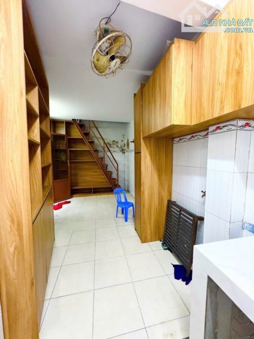 NGAY CHỢ GÒ XOÀI - 18M2 - 2 TẦNG - SHR - FULL NỘI THẤT - CHỈ 1.85 TỶ - 1