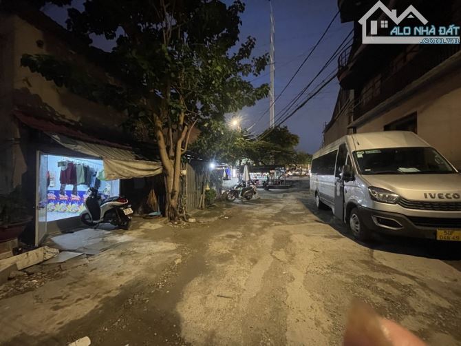 BIỆT THỰ CŨ PHẠM VĂN ĐỒNG GẤP BÁN 19,5 TỶ - 1