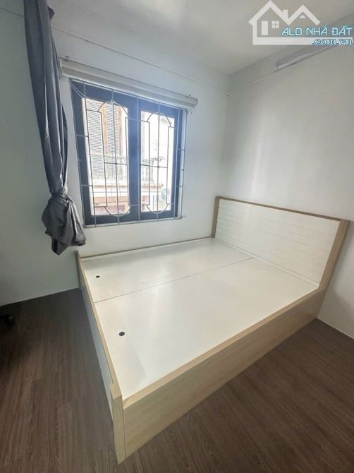 🏠 Bán căn Tập thể Phạm Ngọc Thạch, lối đi riêng, 100m², 5,49 tỷ - 1