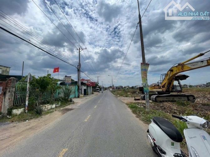 MẶT TIỀN VŨ HỒNG PHÔ - BÁN GẤP NGỘP - 170m2 – ĐỐI DIỆN TTTM 77HA – CHỈ 2 TỶ 2 - SỔ HỒNG - 1