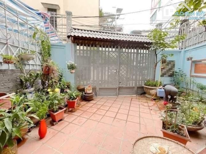 BÁN SIÊU BIỆT THỰ SÂN VƯỜN PHỐ LẠC LONG QUÂN-DT 97M2 5 TẦNG MT 7.4M-GIAS 30.5 TỶ - 1