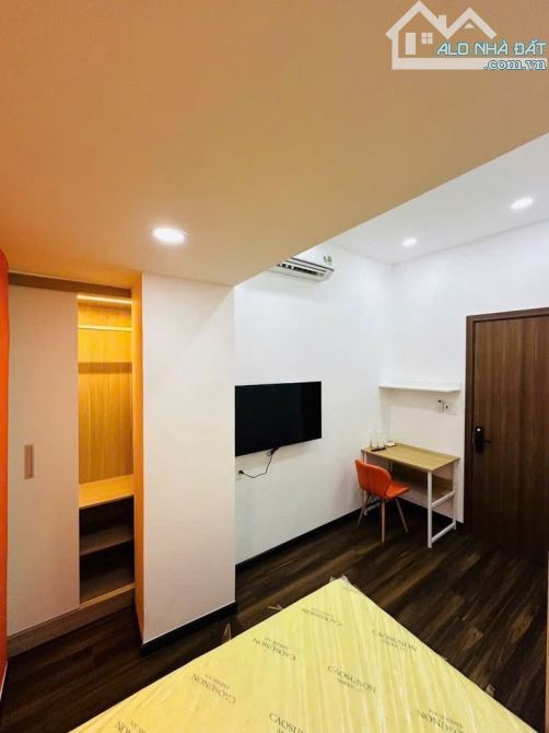 Cho Thuê Nguyên Căn Quận 10 - Ngang 6M - 3 PN - Chỉ 16 Triệu - 1