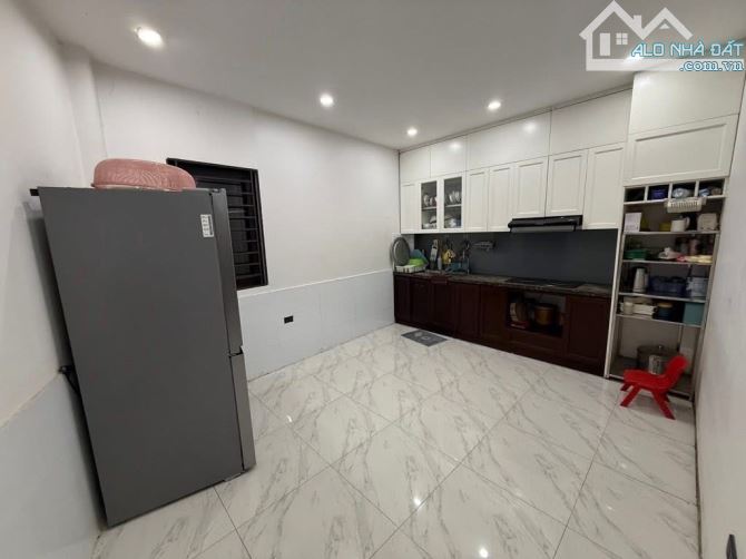 Bán Nhà Thạch Bàn, 45m 4 tầng, gara ô tô, full nội thất, chỉ 5,4 tỷ - 1